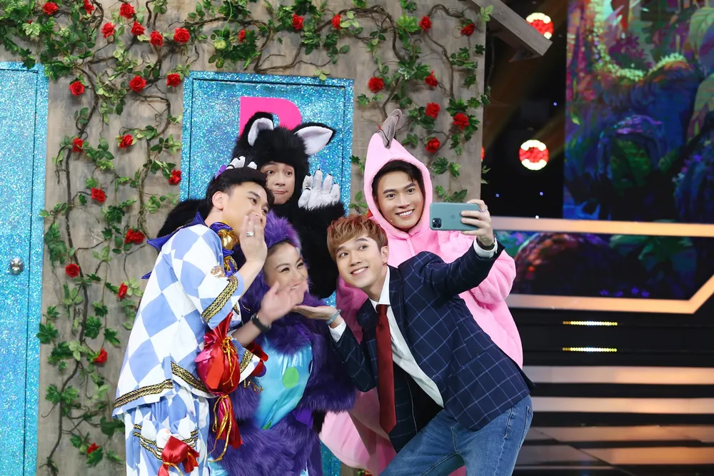 Minh Xù bất lực nhìn Võ Tấn Phát rượt đánh Hữu Đằng? ảnh 4