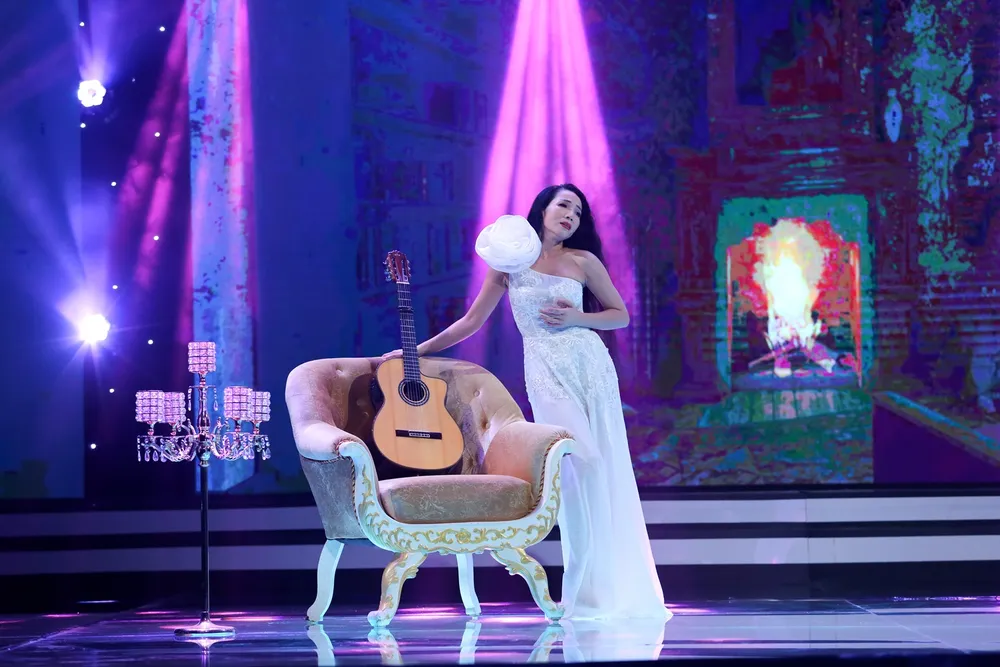 Quỳnh Lan từng không có tâm trí học hành vì mẹ cấm làm ca sĩ ảnh 1