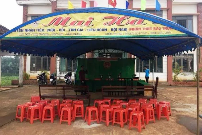 Quang cảnh phiên tòa sau khi hoãn