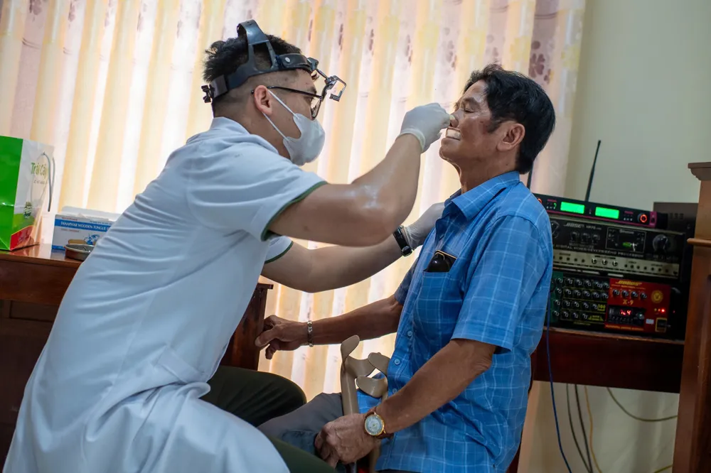 Hệ thống nhà thuốc Pharmacity chăm sóc sức khỏe cho người có công tại tỉnh Quảng Trị.jpg