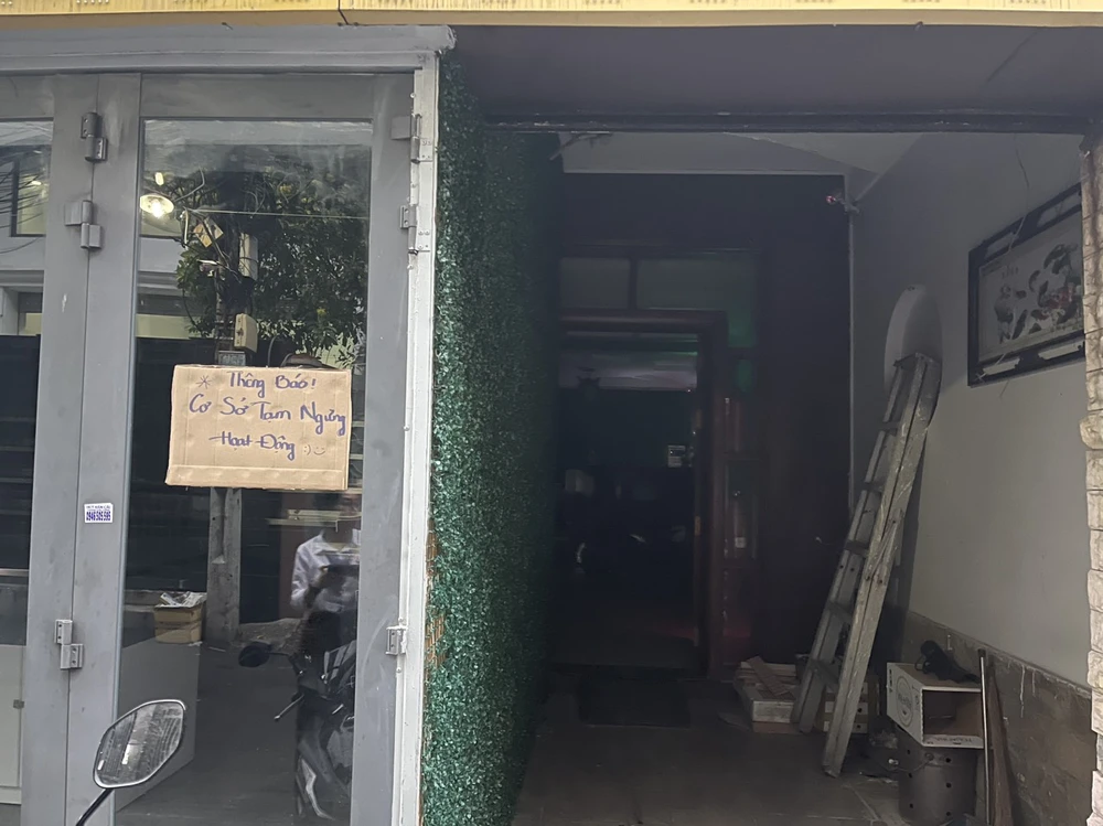 Kat in love - couple cinema trên đường Thành Thái, phường 14, quận 10 thông báo cơ sở tạm ngưng hoạt động. rạp phim tình nhân