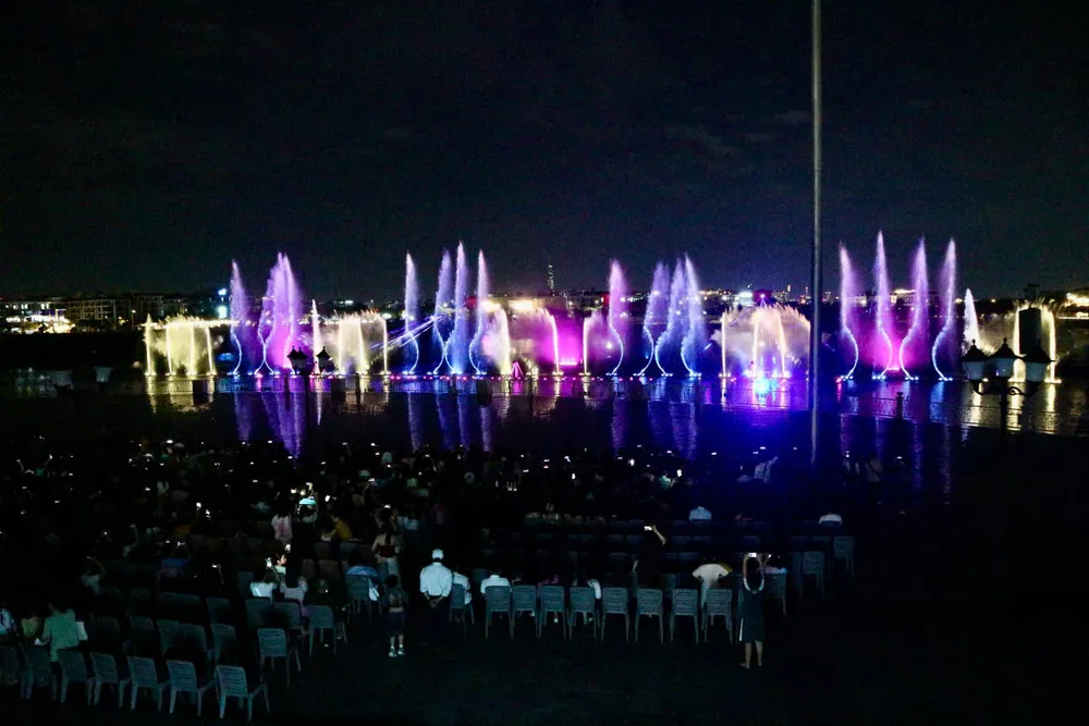 ảnh trình diễn.jpg