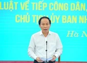 Dân bức xúc mới đòi gặp, chả ai rảnh mà gặp ông Chủ tịch đâu!