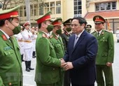 Thủ tướng: Địa phương không được tự đặt ra yêu cầu phòng dịch trái quy định ảnh 3 Thủ tướng thăm, chúc Tết các lực lượng Công an nhân dân
