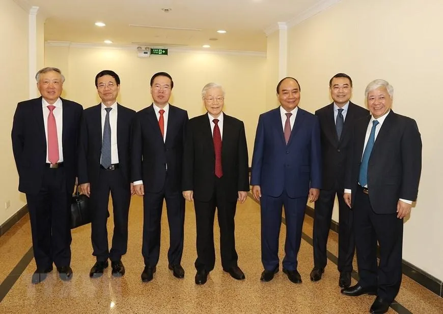 Tổng Bí thư Nguyễn Phú Trọng cùng các lãnh đạo Đảng, Nhà nước, các đại biểu tham dự phiên khai mạc hội nghị. Ảnh: TTXVN Tổng Bí thư Nguyễn Phú Trọng cùng các lãnh đạo Đảng, Nhà nước, các đại biểu tham dự phiên khai mạc hội nghị. Ảnh: TTXVN