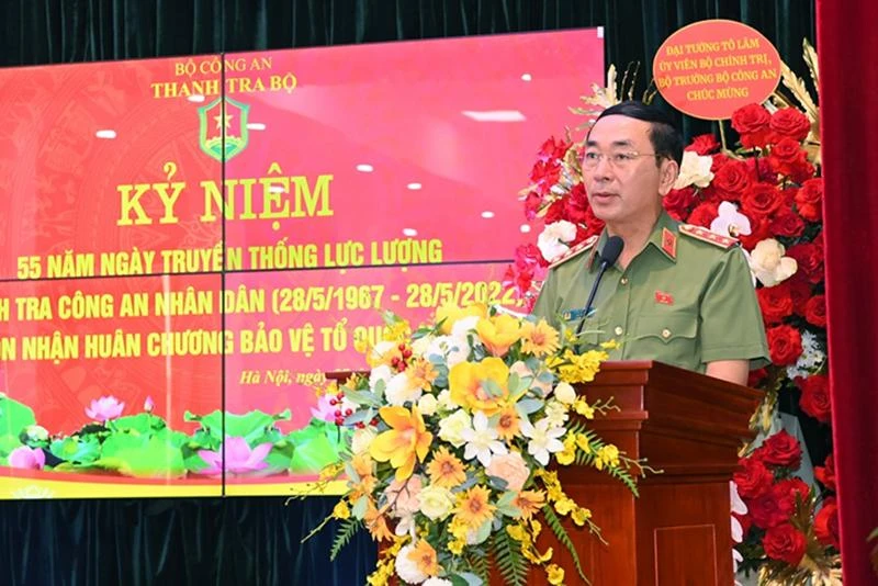 Thứ trưởng Trần Quốc Tỏ phát biểu tại lễ kỷ niệm. Ảnh: BCA