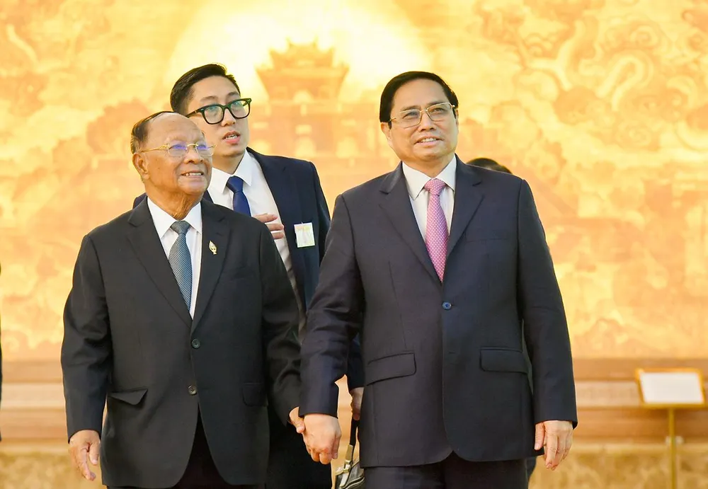 Chủ tịch Quốc hội Vương quốc Campuchia Samdech Heng Samrin và Thủ tướng Phạm Minh Chính. Ảnh: Quochoi