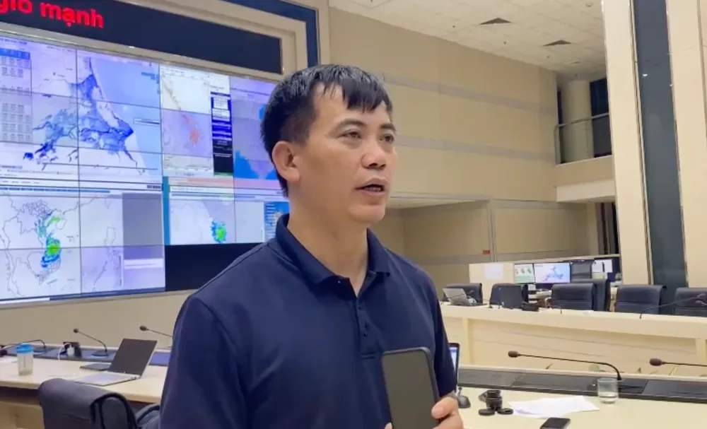 Ông Nguyễn Văn Hưởng, Trưởng phòng Dự báo Thời tiết, Trung tâm Dự báo khí tượng thuỷ văn quốc gia. Ảnh: AH