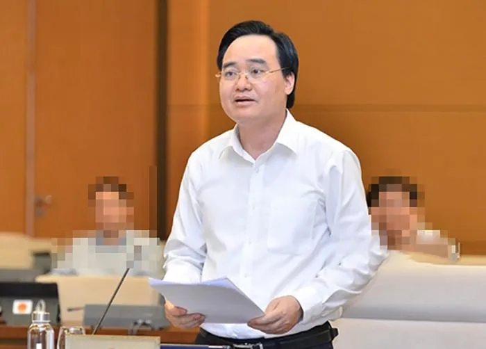 Căn cứ nội dung, tính chất, mức độ hậu quả, nguyên nhân vi phạm, Ban Bí thư quyết định thi hành kỷ luật: Cảnh cáo đối với ông Phùng Xuân Nhạ. Ảnh: Quochoi Căn cứ nội dung, tính chất, mức độ hậu quả, nguyên nhân vi phạm, Ban Bí thư quyết định thi hành kỷ luật: Cảnh cáo đối với ông Phùng Xuân Nhạ. Ảnh: Quochoi