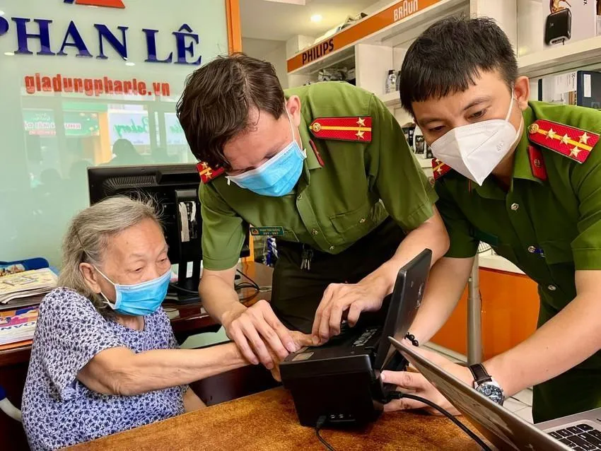 Bộ Nội vụ đề xuất bỏ chức danh Trưởng Công an quận, phường trong cơ cấu UBND quận, phường ở chính quyền đô thị. Ảnh minh họa: NGUYỆT NHI