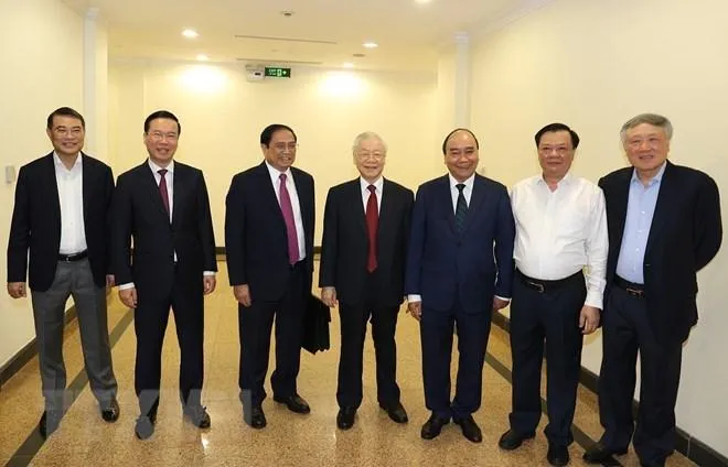 bo-chinh-tri-trien-khai-nghi-quyet-30