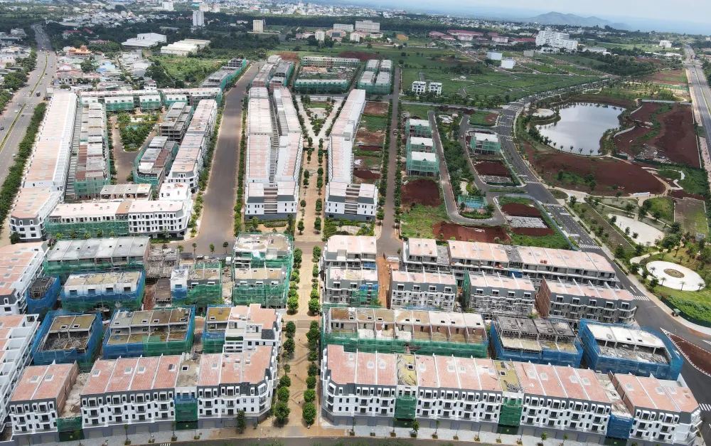 Một khu đô thị đang được triển khai tại TP Buôn Ma Thuột, tỉnh Đắk Lắk. Ảnh: VŨ LONG Một khu đô thị đang được triển khai tại TP Buôn Ma Thuột, tỉnh Đắk Lắk. Ảnh: VŨ LONG