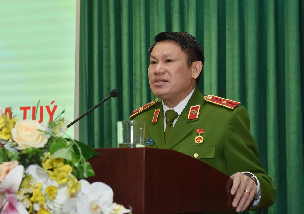 Thiếu tướng Nguyễn Văn Viện, Cục trưởng Cục Cảnh sát điều tra tội phạm về ma túy, phát biểu tại hội nghị. Ảnh: C04 Thiếu tướng Nguyễn Văn Viện, Cục trưởng Cục Cảnh sát điều tra tội phạm về ma túy, phát biểu tại hội nghị. Ảnh: C04