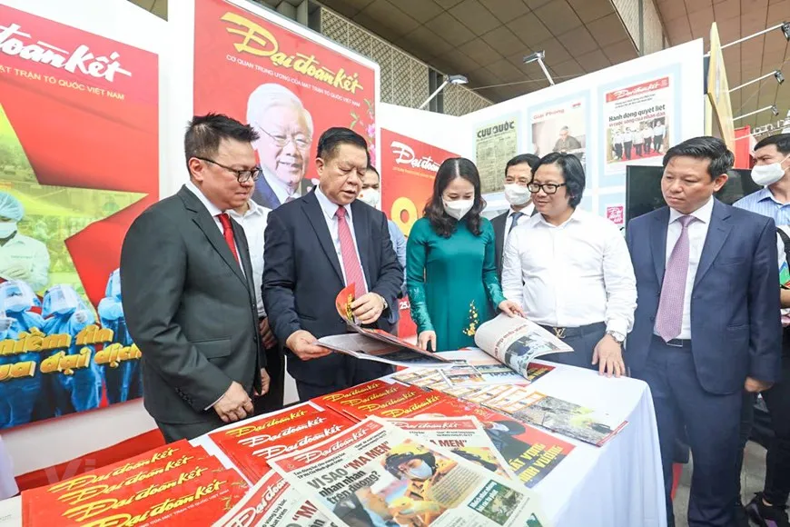 Lãnh đạo Đảng, Nhà nước cùng đại diện các cơ quan báo chí đến dự Hội báo toàn quốc năm 2022. Ảnh: TTXVN