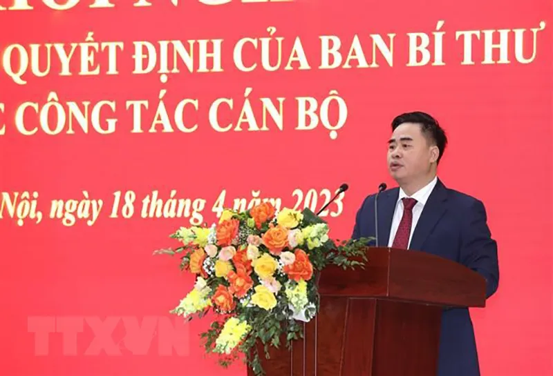 Ông Phạm Minh Tuấn, Phó Tổng Biên tập phụ trách Tạp chí Cộng sản, phát biểu tại hội nghị. Ảnh: TTXVN