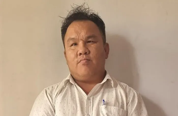 Nhiều người dân dính bẫy lừa của Phong. Ảnh: CACC Nhiều người dân dính bẫy lừa của Phong. Ảnh: CACC