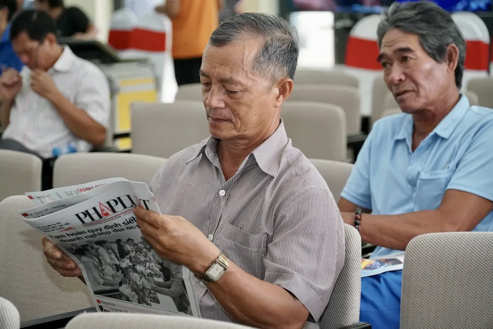 Cũng trong sáng 29-8, báo Pháp Luật TP.HCM tổ chức diễn đàn “Đáp lời ngư dân” tại TP Tuy Hòa, tỉnh Phú Yên. Cũng trong sáng 29-8, báo Pháp Luật TP.HCM tổ chức diễn đàn “Đáp lời ngư dân” tại TP Tuy Hòa, tỉnh Phú Yên.