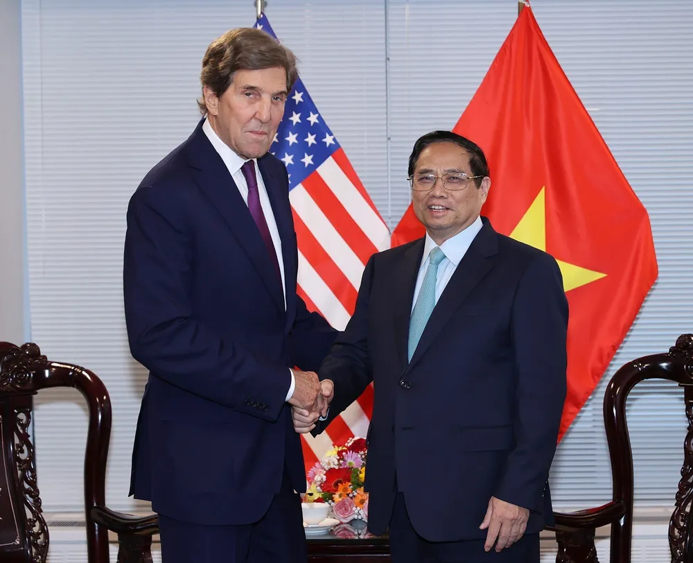 Thủ tướng Phạm Minh Chính tiếp Đặc phái viên của Tổng thống Mỹ về khí hậu John Kerry. Ảnh: VGP thủ tướng tiếp đặc phái viên của tổng thống mỹ joe biden