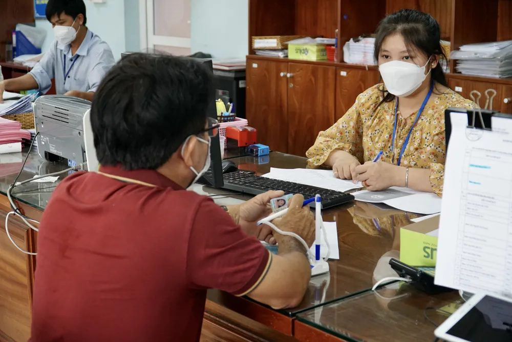 Các đề xuất đổi mới, sáng tạo phải có khả năng tháo gỡ, giải quyết điểm nghẽn, nút thắt trong cơ chế, chính sách chưa được quy định. Ảnh: BẢO PHƯƠNG cán-bộ-được-bảo-vệ