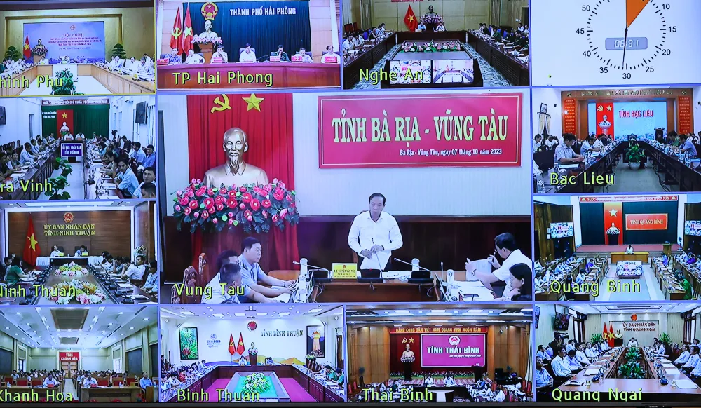 Hội nghị được kết nối trực tuyến đến 28 địa phương có biển. Ảnh: VGP thu-tuong-pham-minh-chinh-chong-khai-thac-IUU-1.jpeg