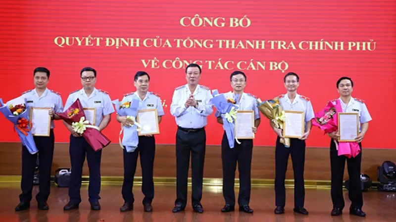 thanh-tra-chinh-phu-dieu-dong-nhan-su-1.jpg