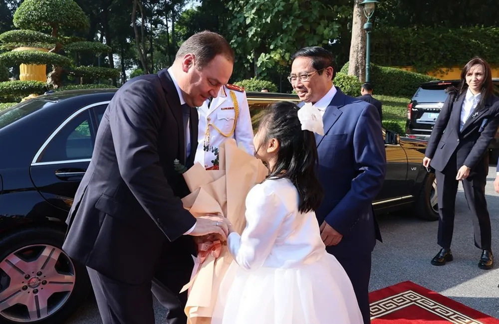 1-3-thu-tuong-pham-minh-chinh-hoi-dam-thu-tuong-belarus.jpg