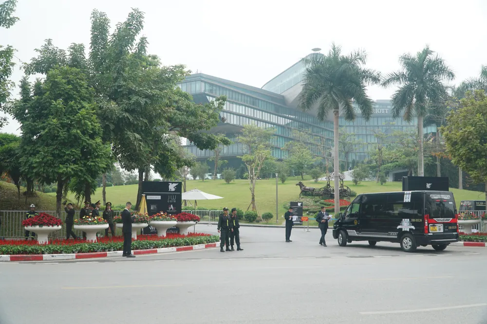 Khách sạn Marriott Hà Nội, nơi Tổng Bí thư, Chủ tịch nước Trung Quốc Tập Cận Bình ở trong thời gian thăm Việt Nam. Ảnh: PHI HÙNG khach-san-noi-tong-bi-thu-chu-tich-nuoc-tap-can-binh-o-tai-viet-nam.jpg