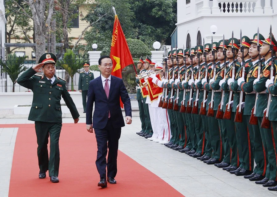 Chủ tịch nước Võ Văn Thưởng thăm, làm việc với Binh chủng Đặc công