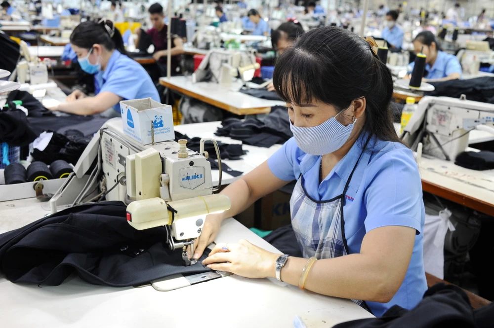 TP.HCM: Thưởng Tết Giáp Thìn 2024 cao nhất hơn 2 tỉ đồng