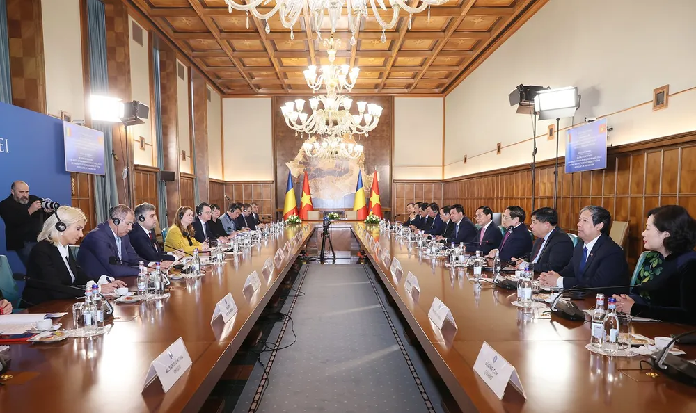Toàn cảnh cuộc hội đàm giữa hai Thủ tướng. Ảnh: VGP hai-thu-tuong-romania-viet-nam-vgp.jpg