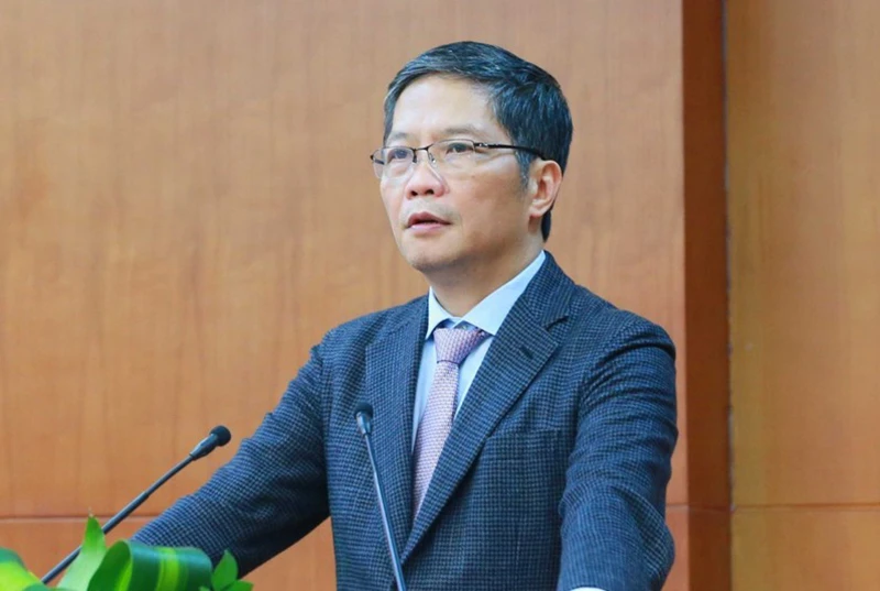 Ông Trần Tuấn Anh. Ban Chấp hành Trung ương Đảng nhất trí để ông Trần Tuấn Anh thôi giữ chức Ủy viên Bộ Chính trị