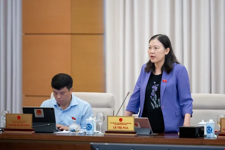 Chủ nhiệm Ủy ban Tư pháp Lê Thị Nga. Ảnh: NGHĨA ĐỨC Cần làm rõ còn tiêu cực trong lĩnh vực bảo đảm trật tự an toàn giao thông nữa không?