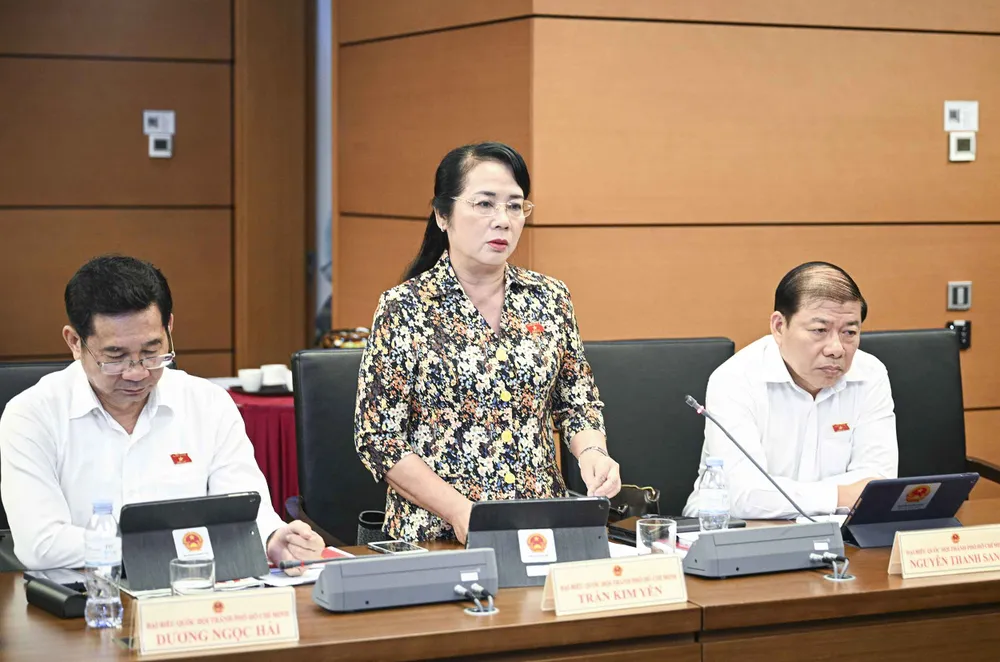 Đại biểu Phạm Khánh Phong Lan: Rất đau lòng khi có những đảng viên bị kỷ luật vì sinh con thứ ba