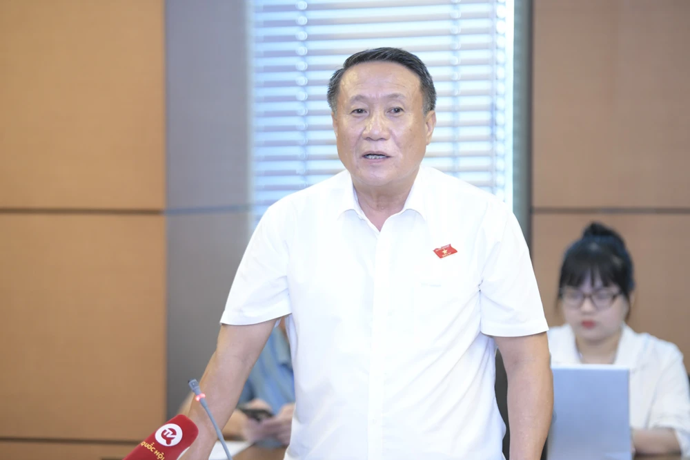 ĐB Hà Sỹ Đồng (đoàn Quảng Trị). Ảnh: NHƯ Ý Ủy ban Kinh tế sẽ tổ chức phiên giải trình về quản lý thị trường vàng