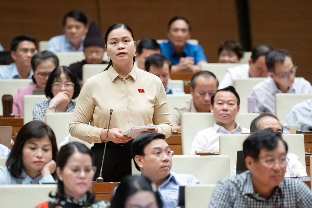 Đại biểu Ma Thị Thúy (đoàn Tuyên Quang). Ảnh: PHẠM THẮNG P2-3-MA-THI-THUY.jpg