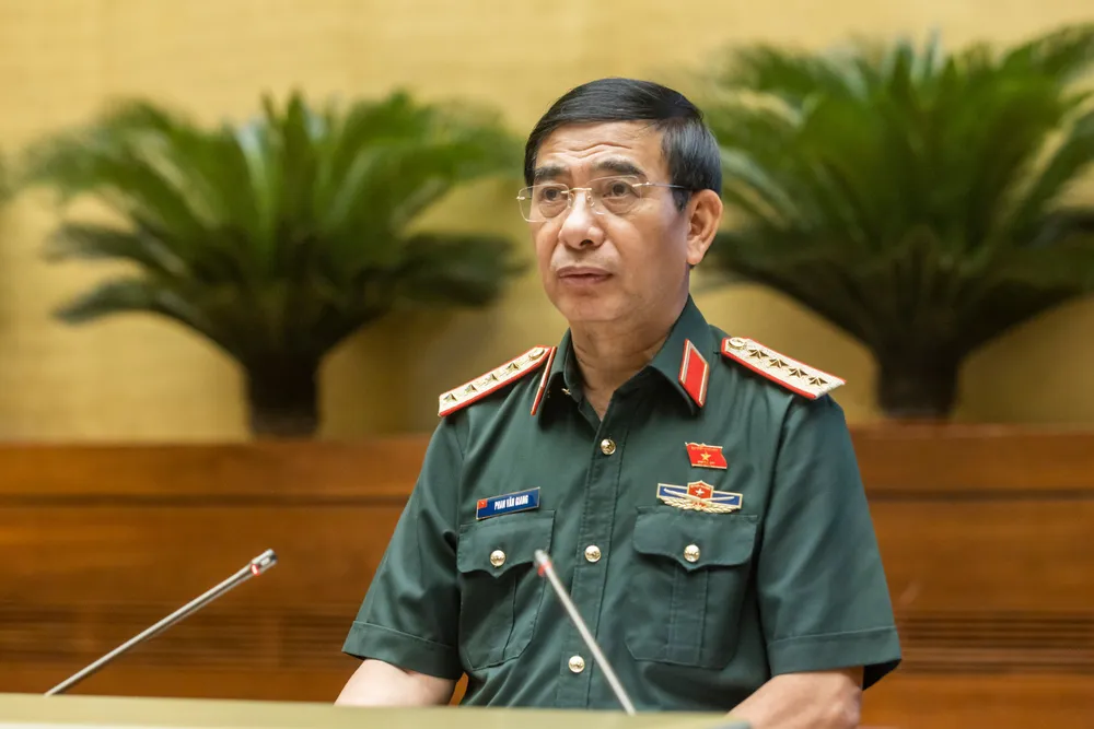 Bộ trưởng Bộ Quốc phòng Phan Văn Giang. Ảnh: QH Bộ trưởng Bộ Quốc phòng Phan Văn Giang: Máy bay không người lái tiềm ẩn nguy cơ đe dọa an ninh