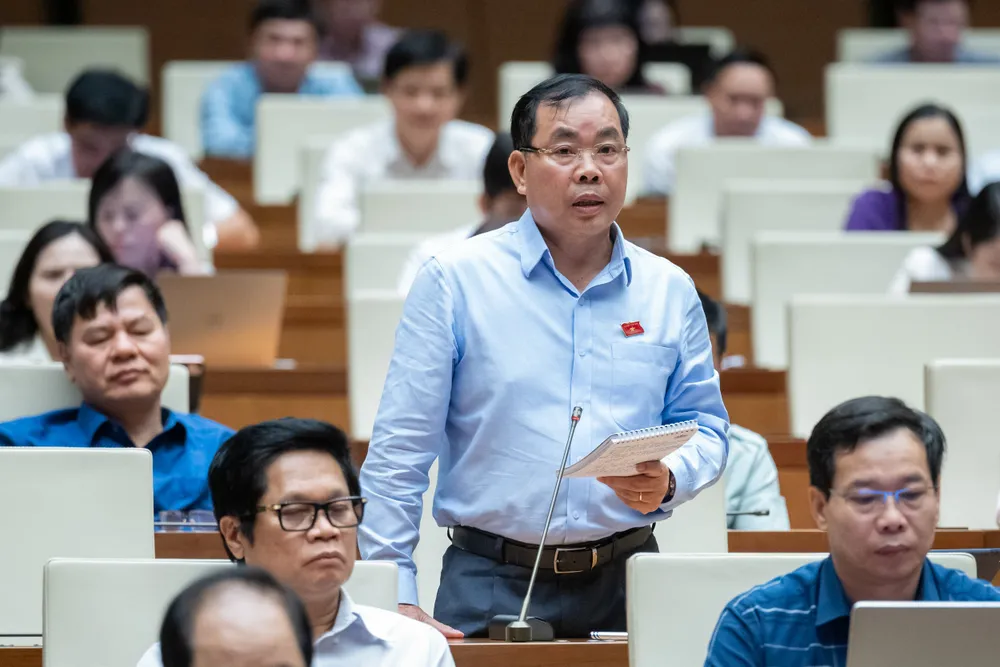 ĐB Nguyễn Quang Huân (Đoàn ĐBQH tỉnh Bình Dương). Ảnh: PHẠM THẮNG Nguyen-Quang-Huan.jpg