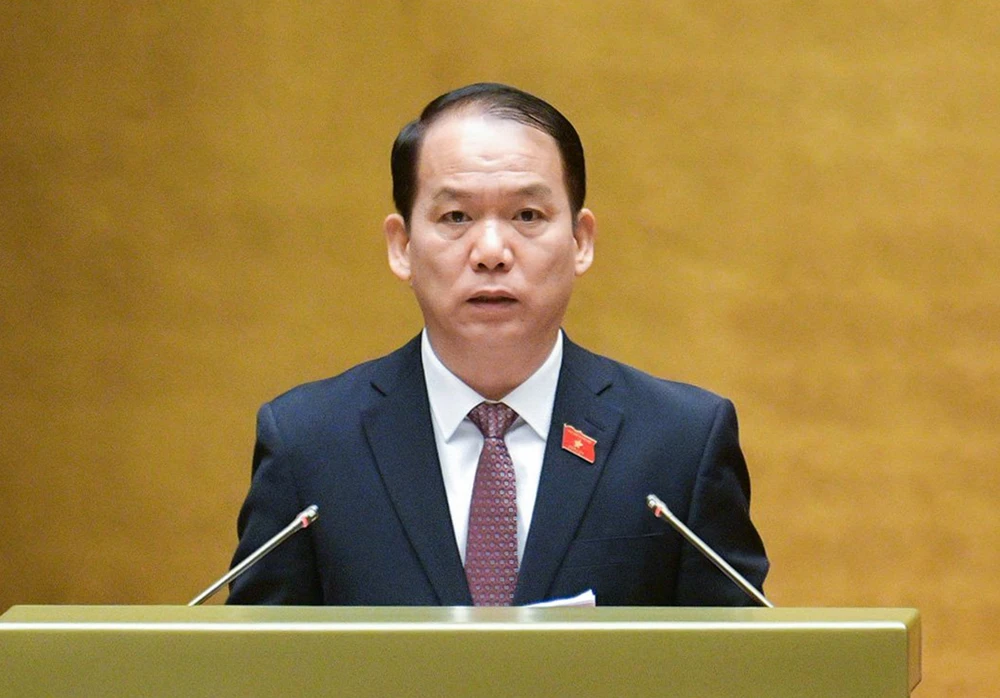 Chủ nhiệm Ủy ban Pháp luật Hoàng Thanh Tùng. Ảnh: PHẠM THẮNG xay-dung-sai-phep-xay-tren-dat-bi-lan-chiem-se-bi-cat-dien-nuoc-HOANG-THANH-TUNG.jpg