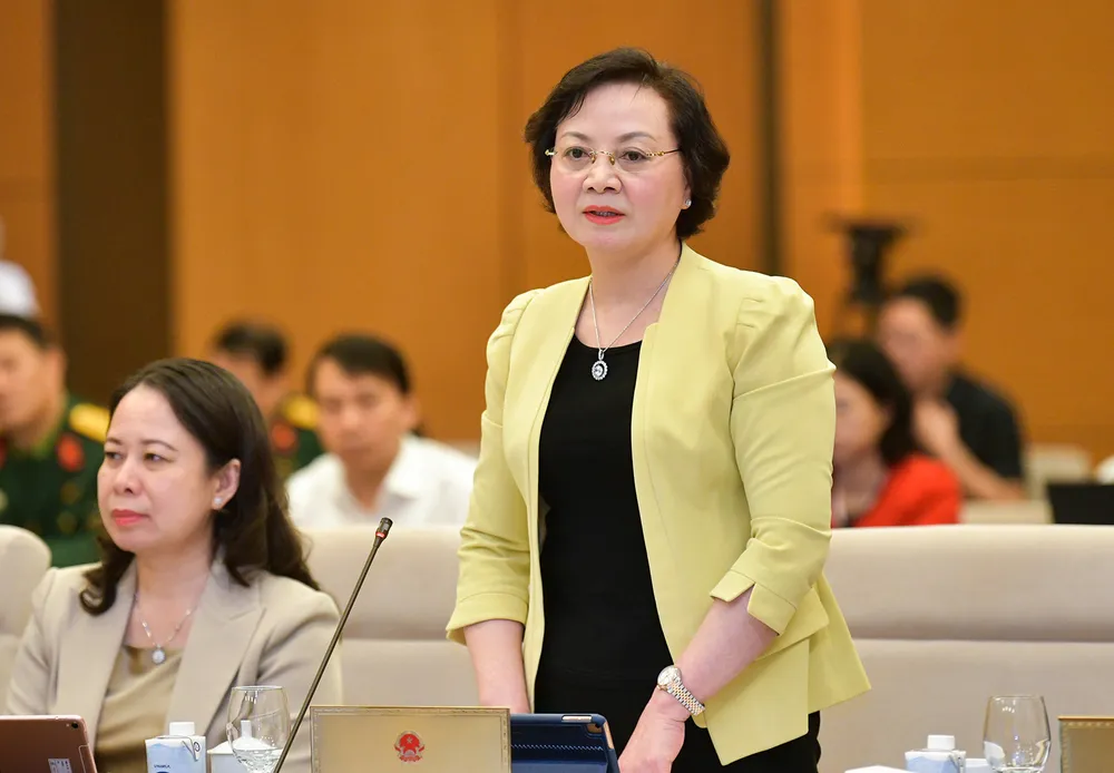 Bộ trưởng Bộ Nội vụ Phạm Thị Thanh Trà. Ảnh: QH Đề xuất mới về xem xét miễn nhiệm đối với công chức lãnh đạo, quản lý