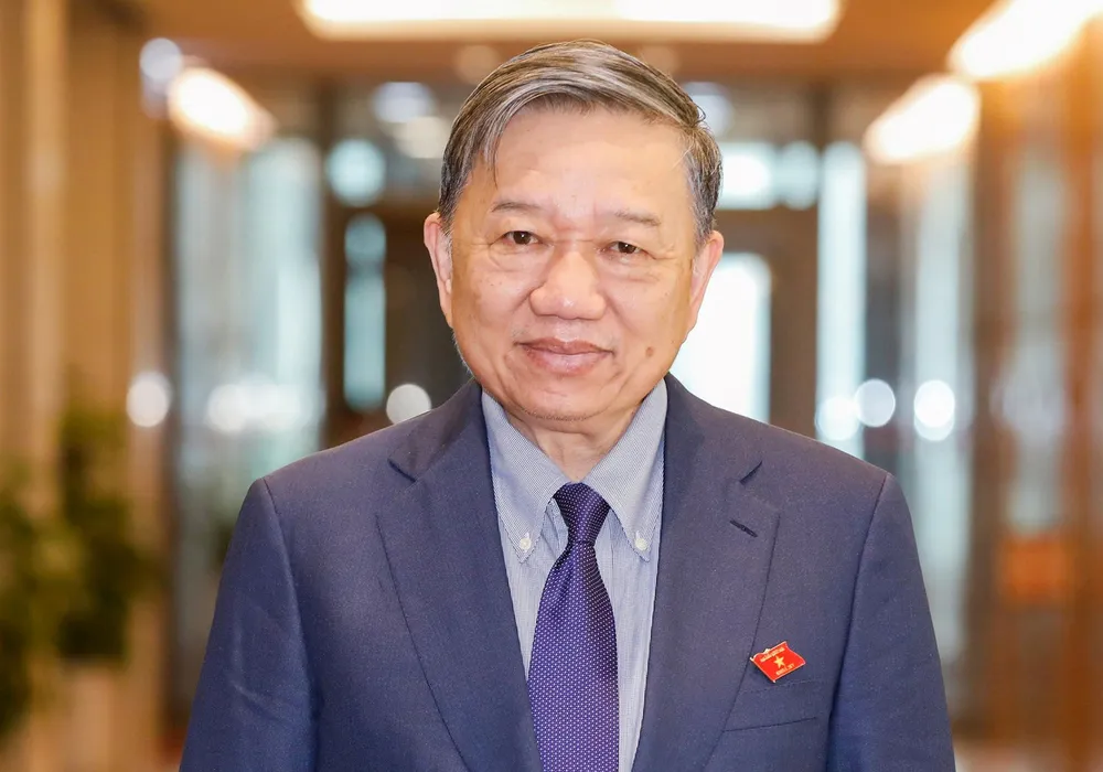 Bộ Chính trị phân công Ủy viên Bộ Chính trị, Chủ tịch nước Tô Lâm chủ trì công việc của Ban Chấp hành Trung ương Đảng, Bộ Chính trị, Ban Bí thư theo trách nhiệm, quyền hạn được Bộ Chính trị quy định. Ảnh: QH Bộ Chính trị thông báo về tình hình sức khoẻ của Tổng Bí thư Nguyễn Phú Trọng