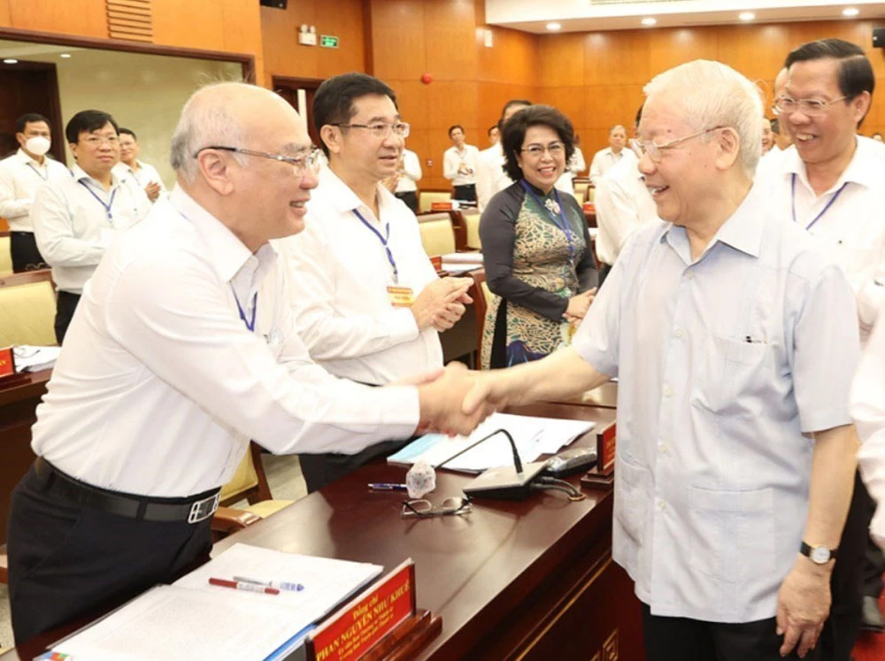 Tổng Bí thư Nguyễn Phú Trọng đến làm việc với Ban Thường vụ Thành ủy và lãnh đạo chủ chốt TP.HCM, tháng 9-2022. Ảnh: TTXVN Tổng Bí thư Nguyễn Phú Trọng và sự quan tâm đặc biệt với TP.HCM