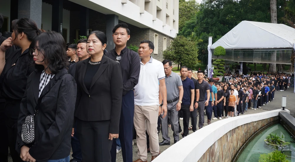 26-7-hoi-truong-thong-nhat-thuan-van (1).jpg