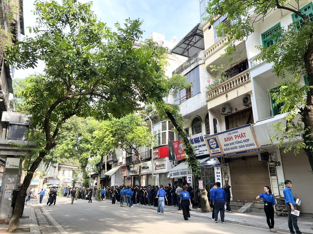 vieng-tong-bi-thu-ha-noi-26-7 (2).jpg