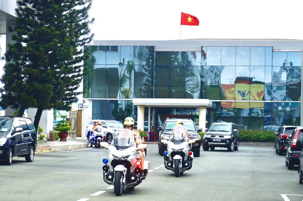 Đội Tuần tra dẫn đoàn được phân công nhiệm vụ dẫn đường trên đường bộ cho các lãnh đạo Đảng, Nhà nước và các đoàn khách quốc tế đến thăm, làm việc tại TP.HCM. ẢNH: PC08 cung cấp nhung-cau-chuyen-nghe-cua-csgt-tuan-tra-dan-doan.jpg