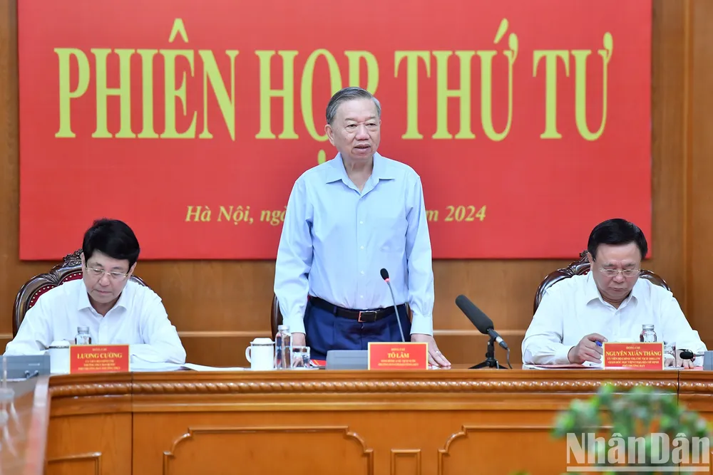Tổng Bí thư, Chủ tịch nước Tô Lâm phát biểu kết luận phiên họp. Ảnh: BÁO NHÂN DÂN tong-bi-thu-chu-tich-nuoc-to-lam-hoan-thien-tong-ket-40-nam-doi-moi-de-trinh-bo-chinh-tri-va-trung-uong-10-1.jpg