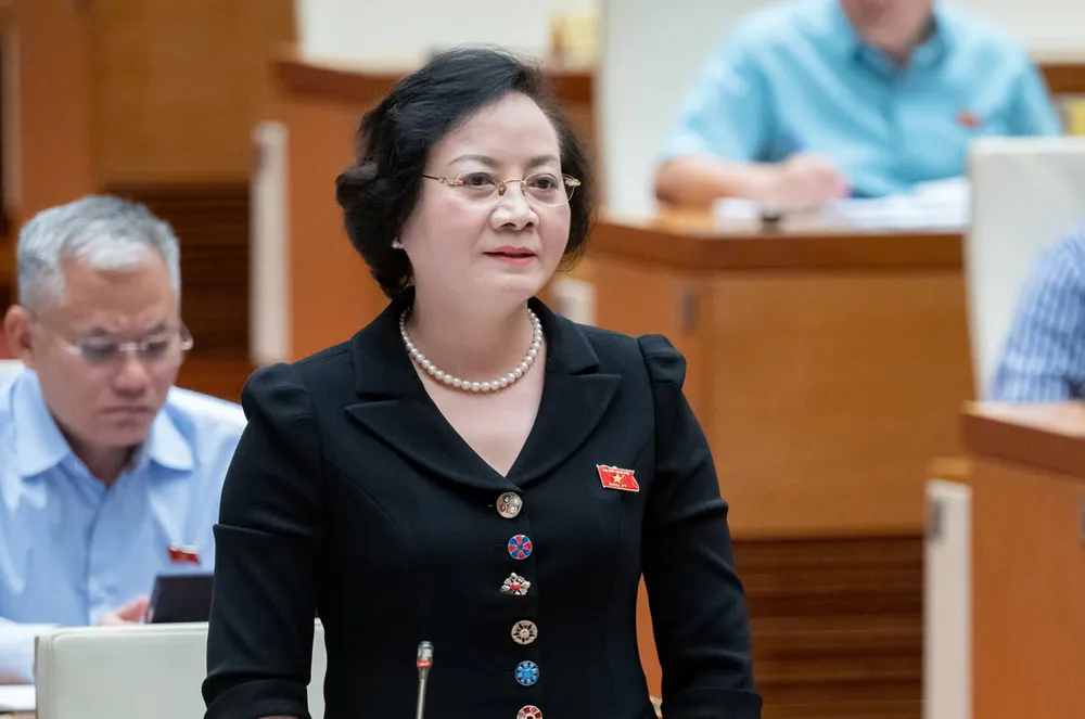 Bộ trưởng Bộ Nội vụ Phạm Thị Thanh Trà. Ảnh: QH Bộ Nội vụ thông tin về sắp xếp cán bộ dôi dư, đặt tên huyện, xã sau khi sáp nhập