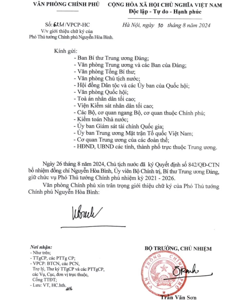 Văn bản giới thiệu chữ ký của Phó Thủ tướng Nguyễn Hòa Bình. Chính phủ giới thiệu chữ ký của 3 tân Phó Thủ tướng