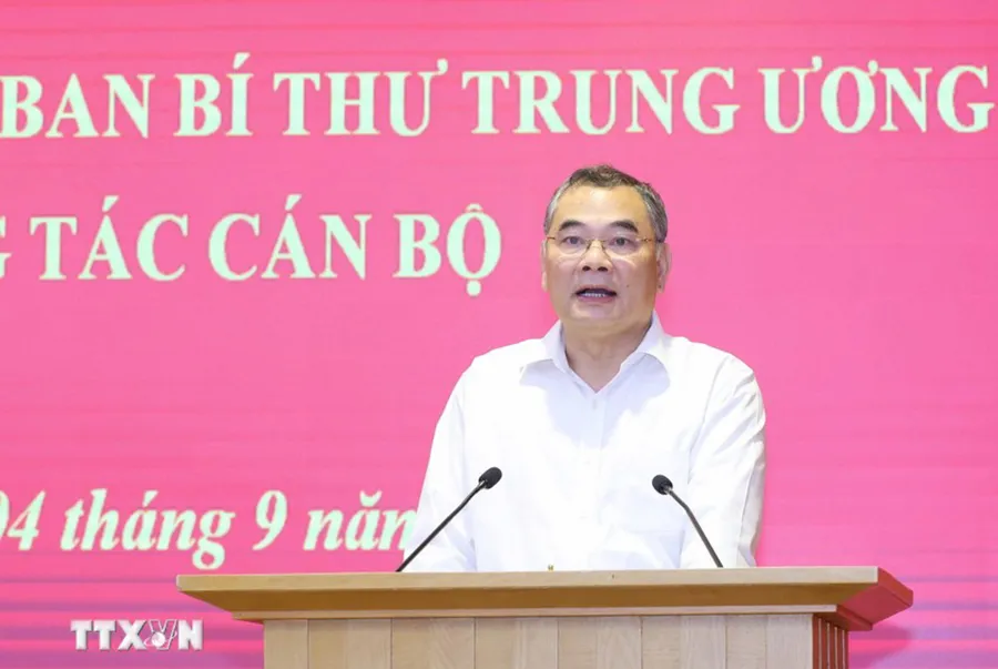 Bổ nhiệm Trung tướng Tô Ân Xô và 2 nhân sự khác làm Trợ lý, Thư ký của Tổng Bí thư, Chủ tịch nước