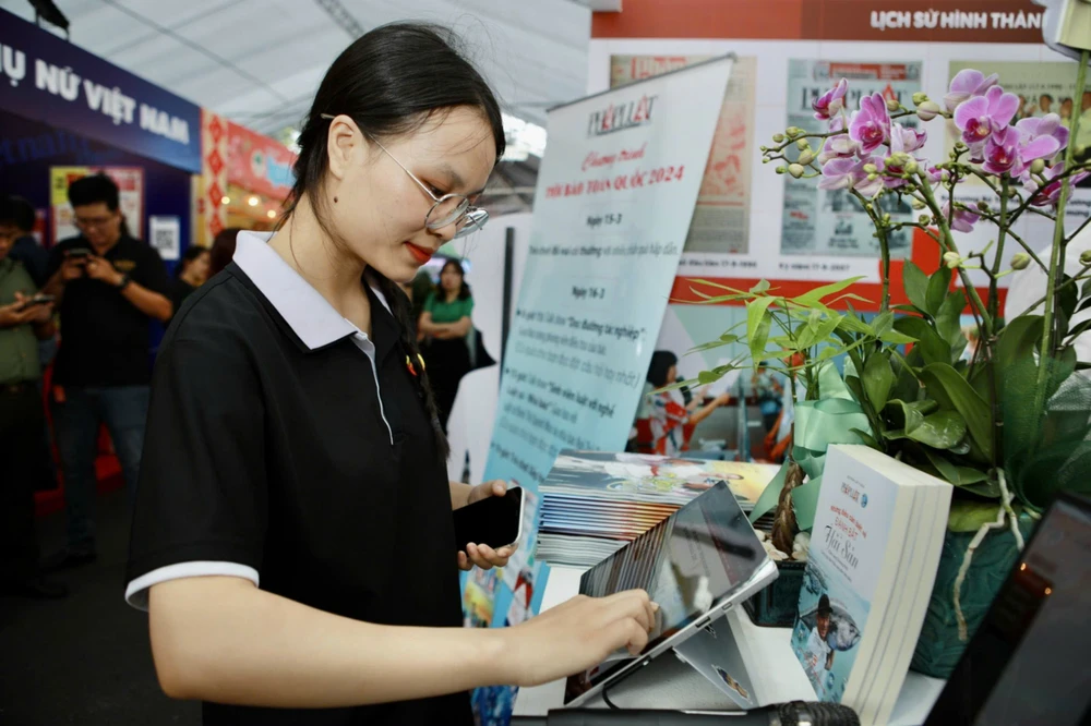 Phó Chủ tịch UBND TP.HCM Dương Ngọc Hải: Pháp Luật TP.HCM đồng hành với sự phát triển