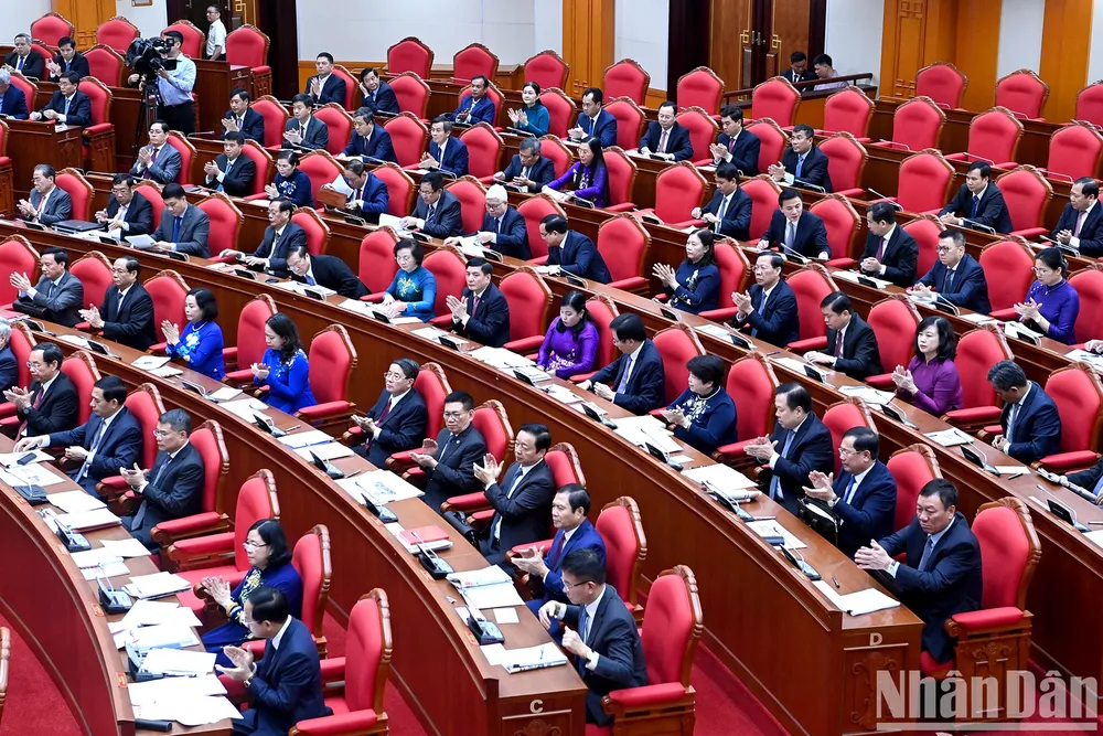 Trung ương giới thiệu nhân sự quy hoạch Bộ Chính trị, Ban Bí thư khoá XIV